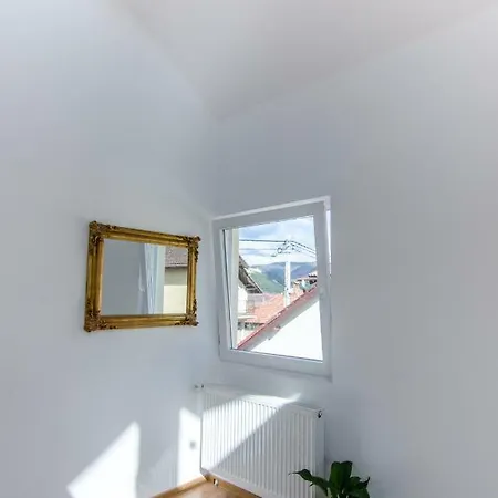 Maria Villa Risnov